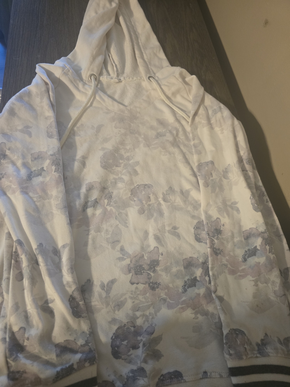 Maurices White Floral Hoodie with Soft Gray and Pale Pink Accents